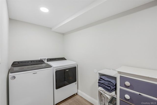 228 8th Street, Bethpage, NY 11714