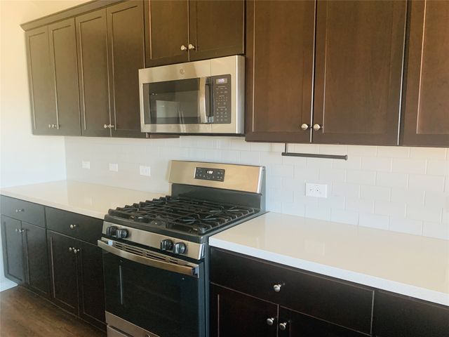 300 Saguaro Drive, Fort Worth, TX 76052