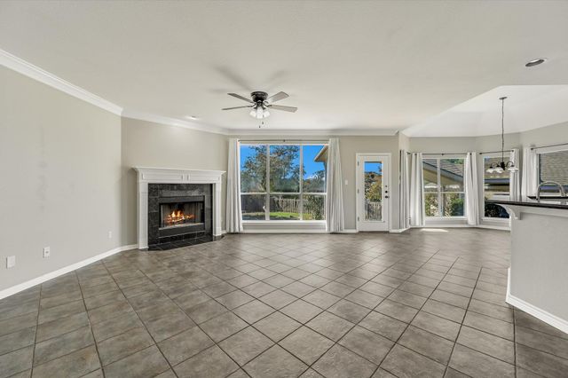 10802 Hastings LN, Austin, TX 78750