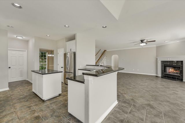 10802 Hastings LN, Austin, TX 78750