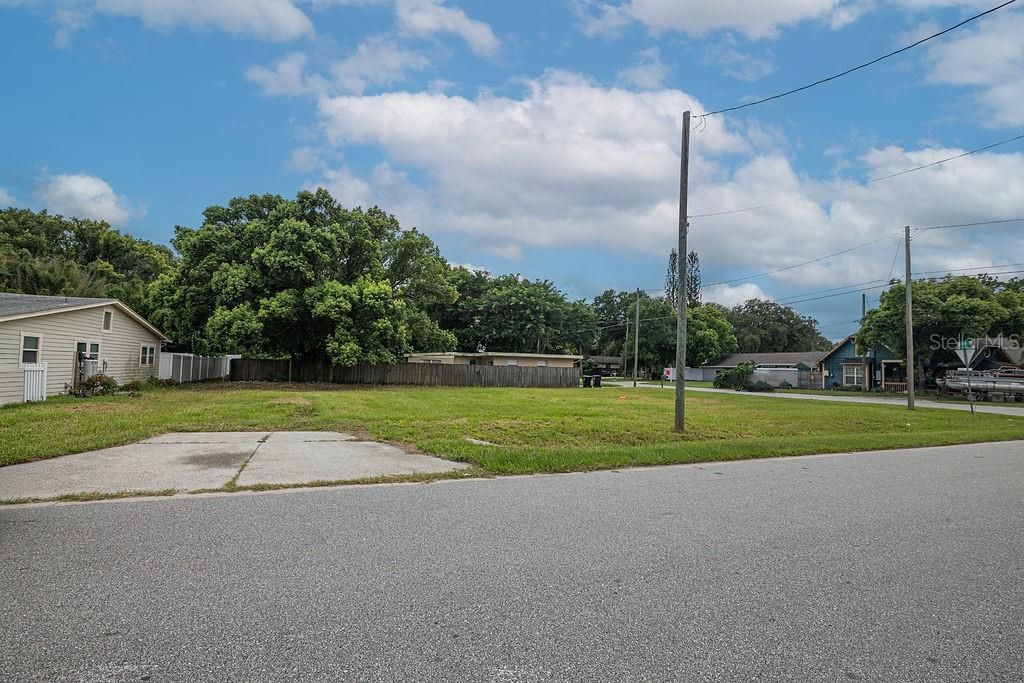 Image 7 of property listing at 5102 SUNRISE BOULEVARD, Orlando, FL 32803
