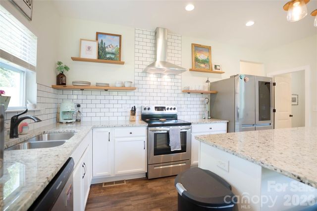 2399 Blackburn Bridge Road, Maiden, NC 28650