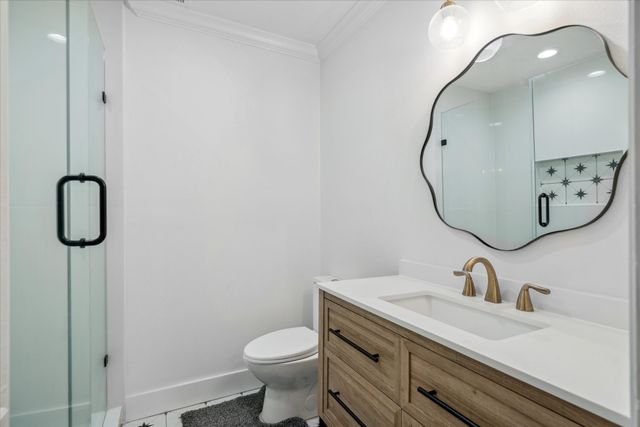 213 N Oaks Drive, Grand Saline, TX 75140