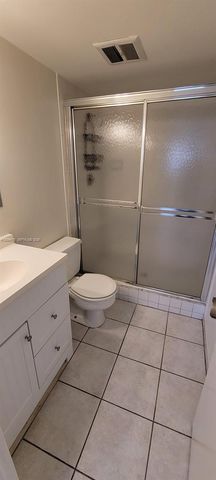 1340 NE 28th Avenue 129, Pompano Beach, FL 33062