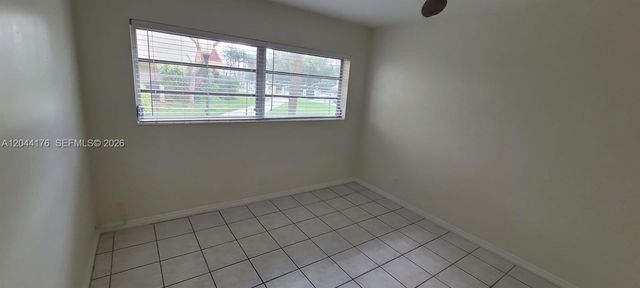 1340 NE 28th Avenue 129, Pompano Beach, FL 33062