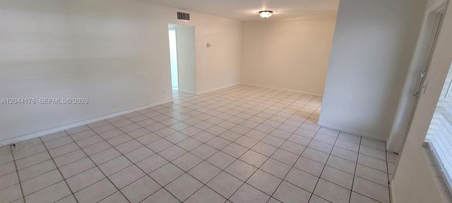 1340 NE 28th Avenue 129, Pompano Beach, FL 33062