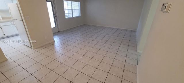1340 NE 28th Avenue 129, Pompano Beach, FL 33062