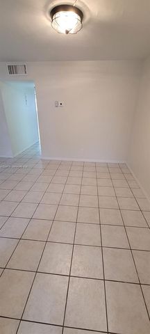 1340 NE 28th Avenue 129, Pompano Beach, FL 33062