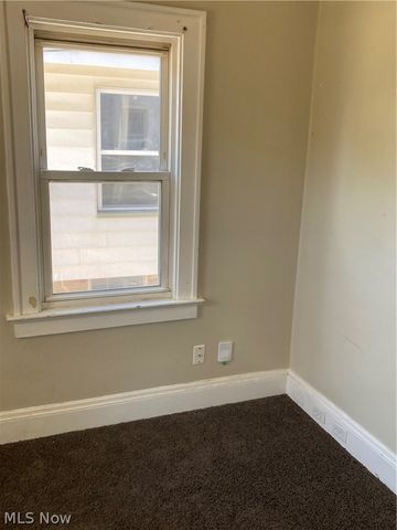 4386 W 48th Street, Cleveland, OH 44144