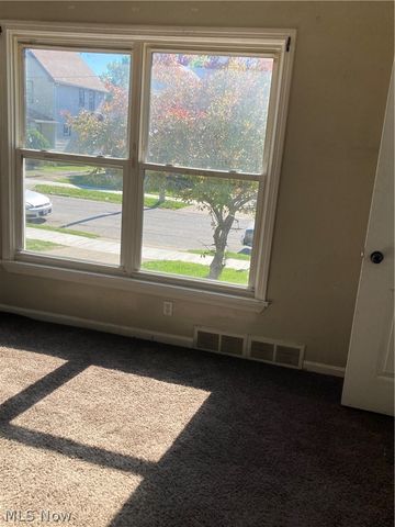 4386 W 48th Street, Cleveland, OH 44144