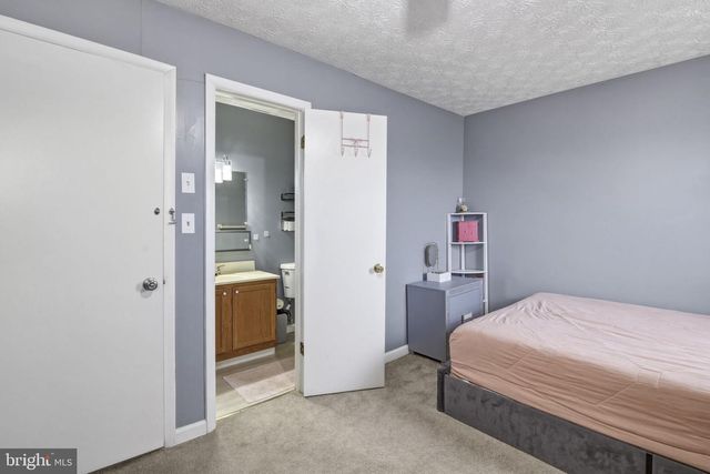 138 HIGHSHIRE CT, Dundalk, MD 21222