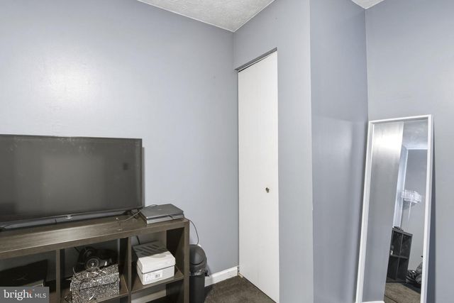 138 HIGHSHIRE CT, Dundalk, MD 21222