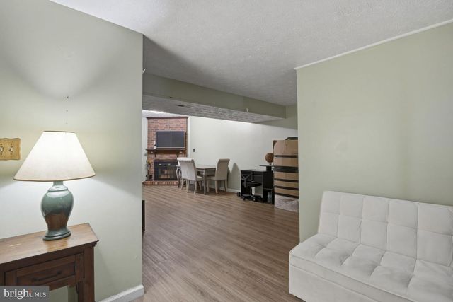 138 HIGHSHIRE CT, Dundalk, MD 21222