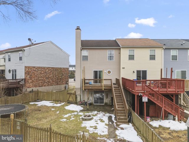 138 HIGHSHIRE CT, Dundalk, MD 21222