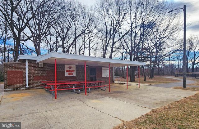 108 NEW JERSEY AVE NW, Glen Burnie, MD 21061
