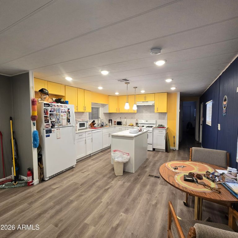 10201 N 99TH Avenue 134, Peoria, AZ 85345 — photo 4