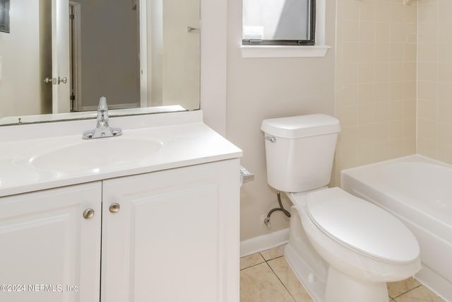 8761 PINEVALLEY Lane, Jacksonville, FL 32244