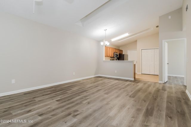 8761 PINEVALLEY Lane, Jacksonville, FL 32244