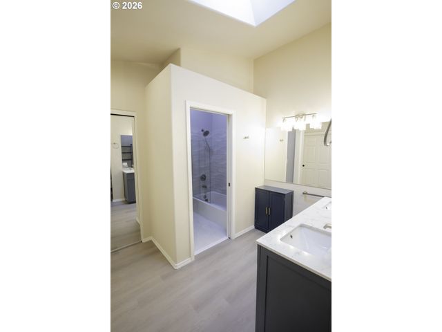 2702 Ne 94TH St, Vancouver, WA 98665