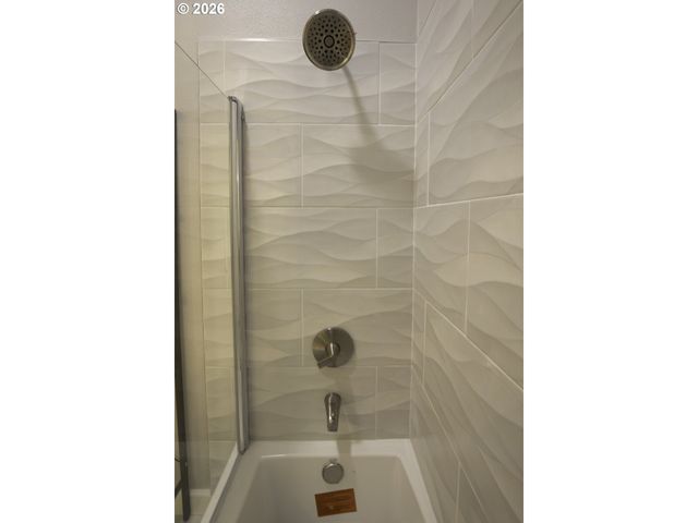 2702 Ne 94TH St, Vancouver, WA 98665