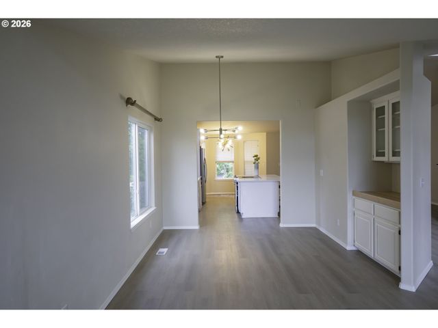 2702 Ne 94TH St, Vancouver, WA 98665