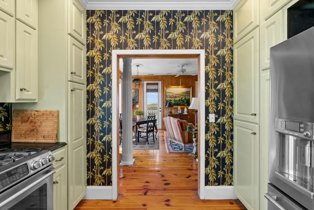 1024 W Ashley Avenue, Folly Beach, SC 29439