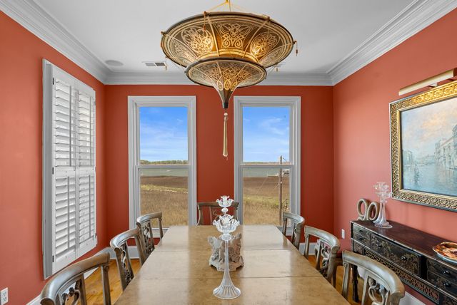 1024 W Ashley Avenue, Folly Beach, SC 29439