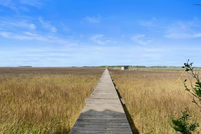 1024 W Ashley Avenue, Folly Beach, SC 29439