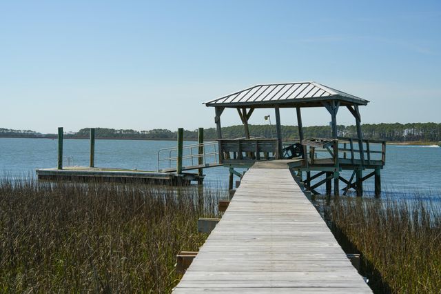 1024 W Ashley Avenue, Folly Beach, SC 29439