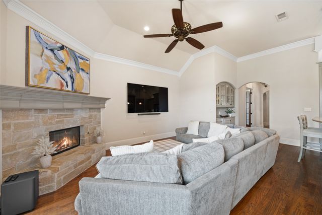 121 Montgomery Drive, Keller, TX 76248