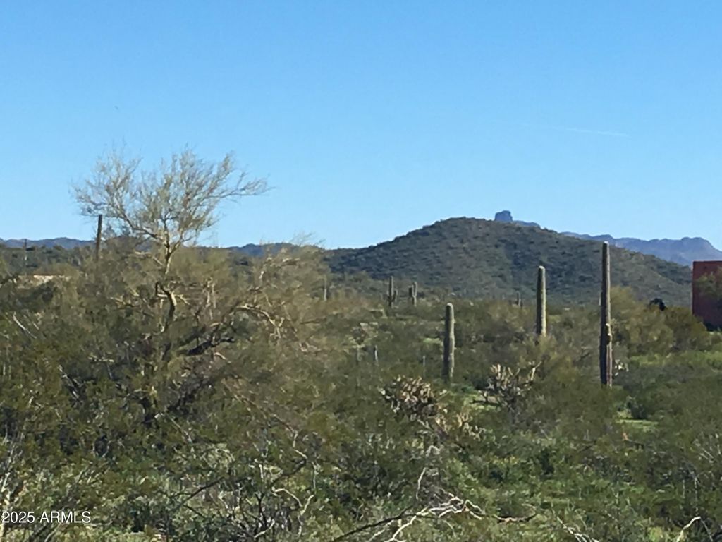 Image 5 of property listing at 417XX N 252ND Avenue -, Morristown, AZ 85342