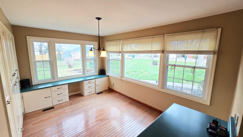 Image 12 of property listing at 630 Short Street, Centralia, IL 62801