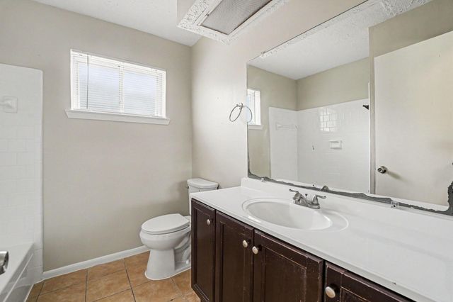 10419 Gulfstream Lane, Sugar Land, TX 77498