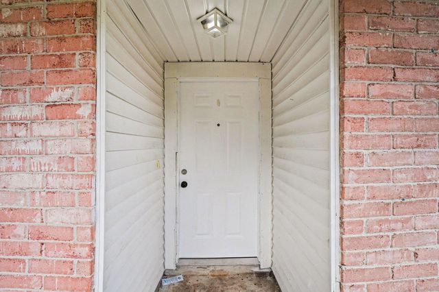 10419 Gulfstream Lane, Sugar Land, TX 77498