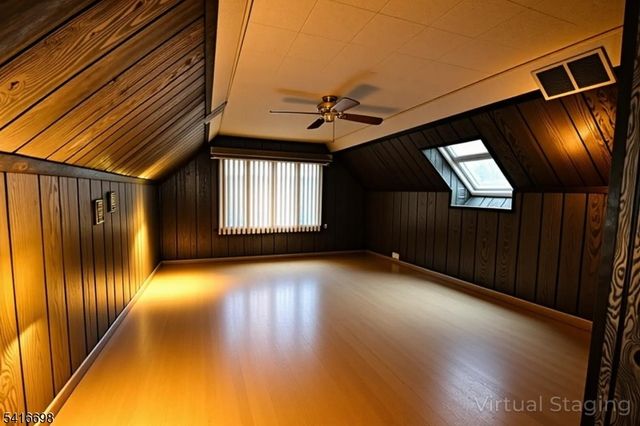 16 Essex St, Clifton City, NJ 07014