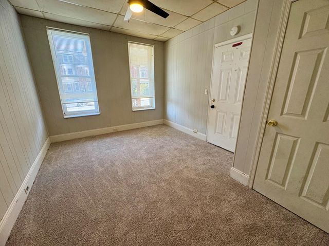 240 W JACKSON ST, York, PA 17401