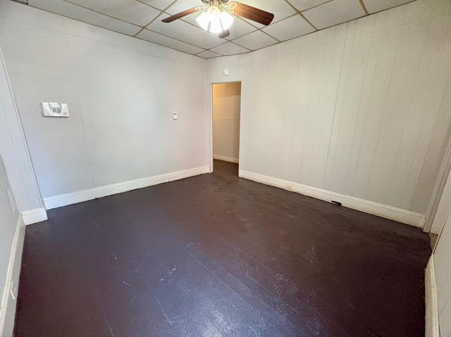 240 W JACKSON ST, York, PA 17401