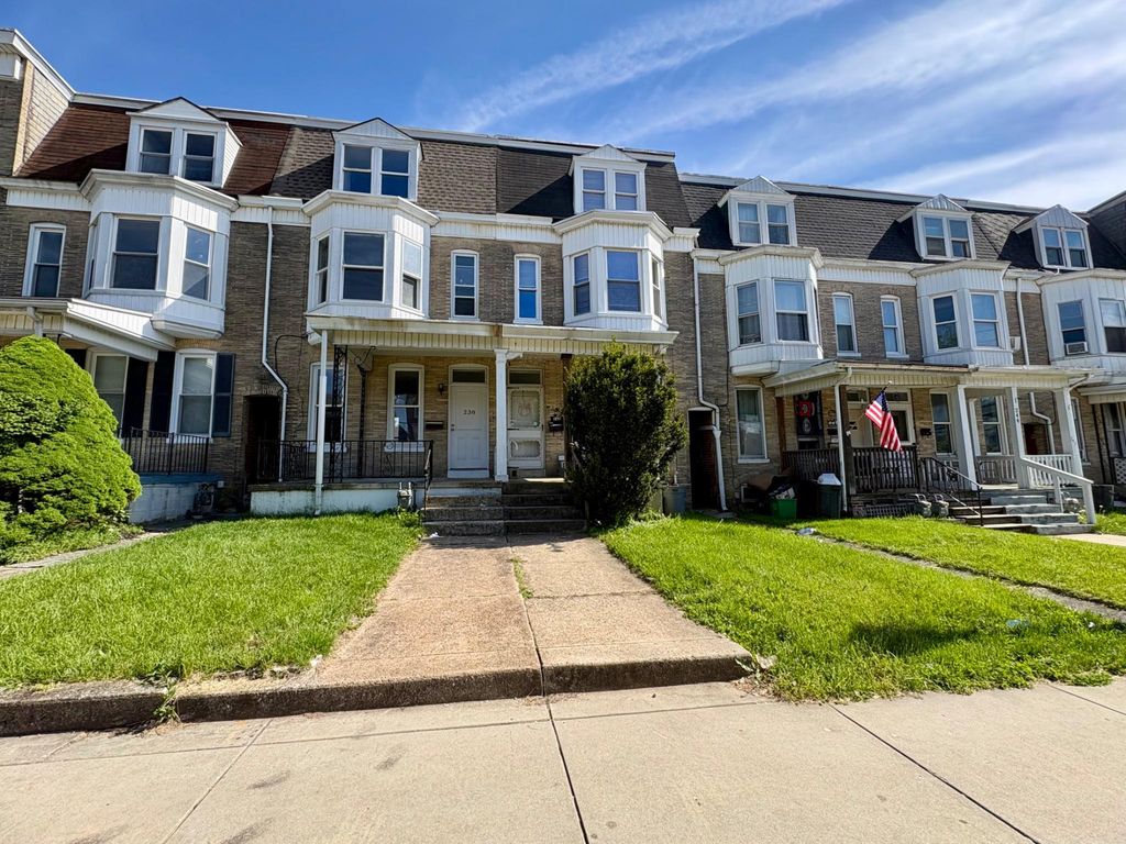 240 W JACKSON ST, York, PA 17401