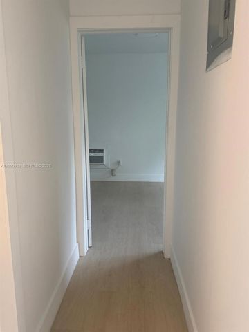 7535 NE 2nd Court 3, Miami, FL 33138