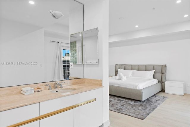 1415 Sunset Harbour Dr 204, Miami Beach, FL 33139