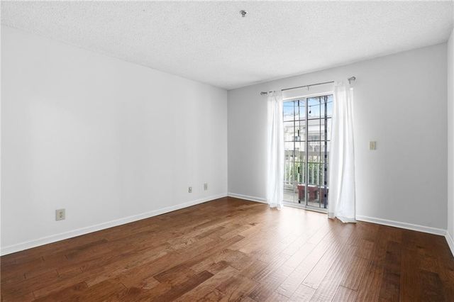 561 Cobblestone Trail, Avondale Estates, GA 30002