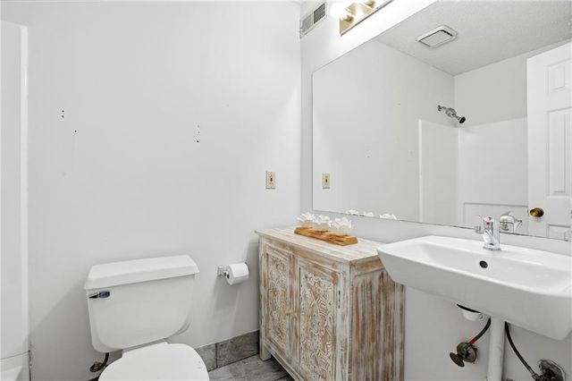 561 Cobblestone Trail, Avondale Estates, GA 30002