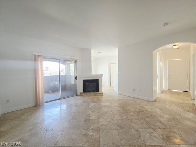 5525 West Flamingo Road 2028, Las Vegas, NV 89103