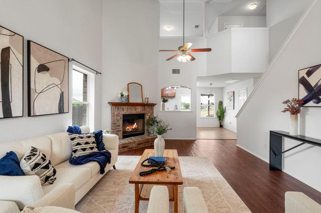 5816 Maciver DR, Austin, TX 78754