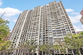 3200 N Lake Shore Drive 406, Chicago, IL 60657