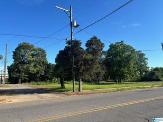 2813 N 12TH AVENUE, Birmingham, AL 35234