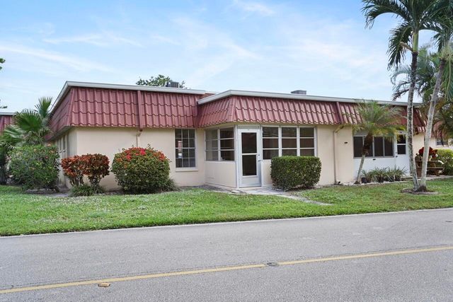 737 Nantucket Circle B, Lake Worth, FL 33467
