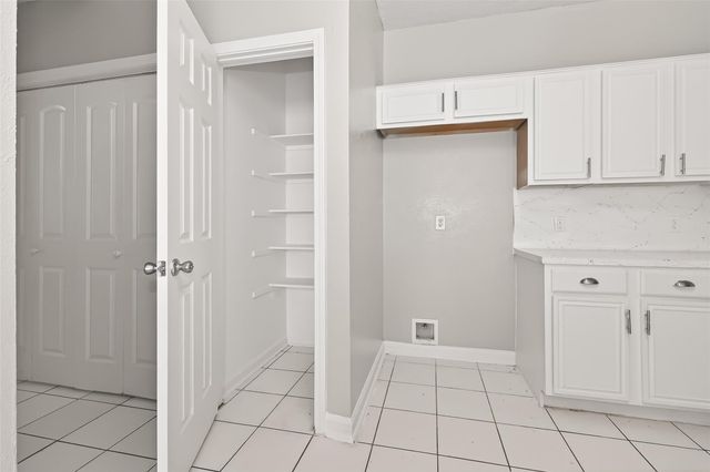 4018 Timber Corner, Houston, TX 77082