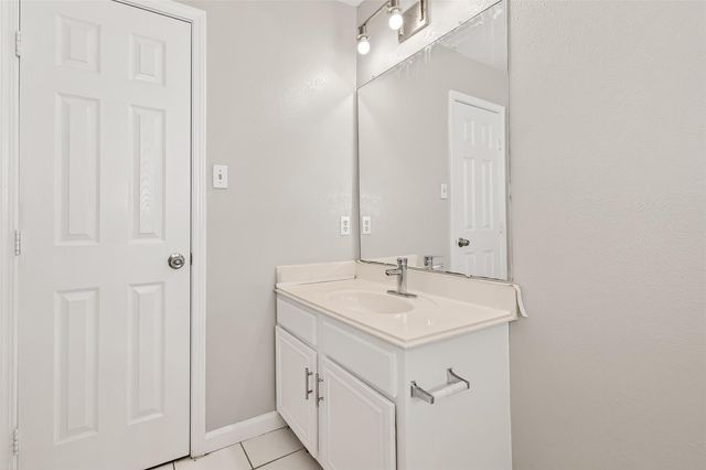 4018 Timber Corner, Houston, TX 77082