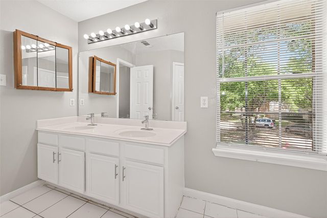 4018 Timber Corner, Houston, TX 77082